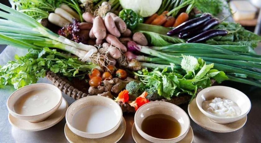 Hananoie - A Permaculture Resort ポカラ エクステリア 写真